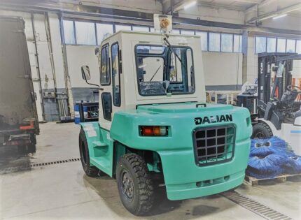 Фото 59 - Вилочный погрузчик Dalian CPCD70AD.